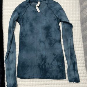 Lululemon long sleeve shirt